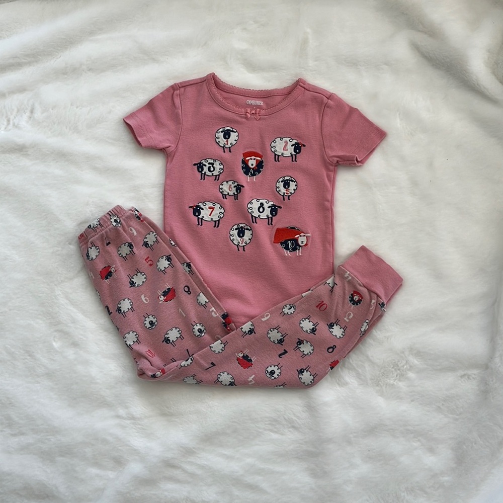 Gymboree cotton pjs set size 4